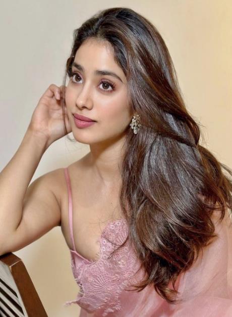 janhvi-kapoor1